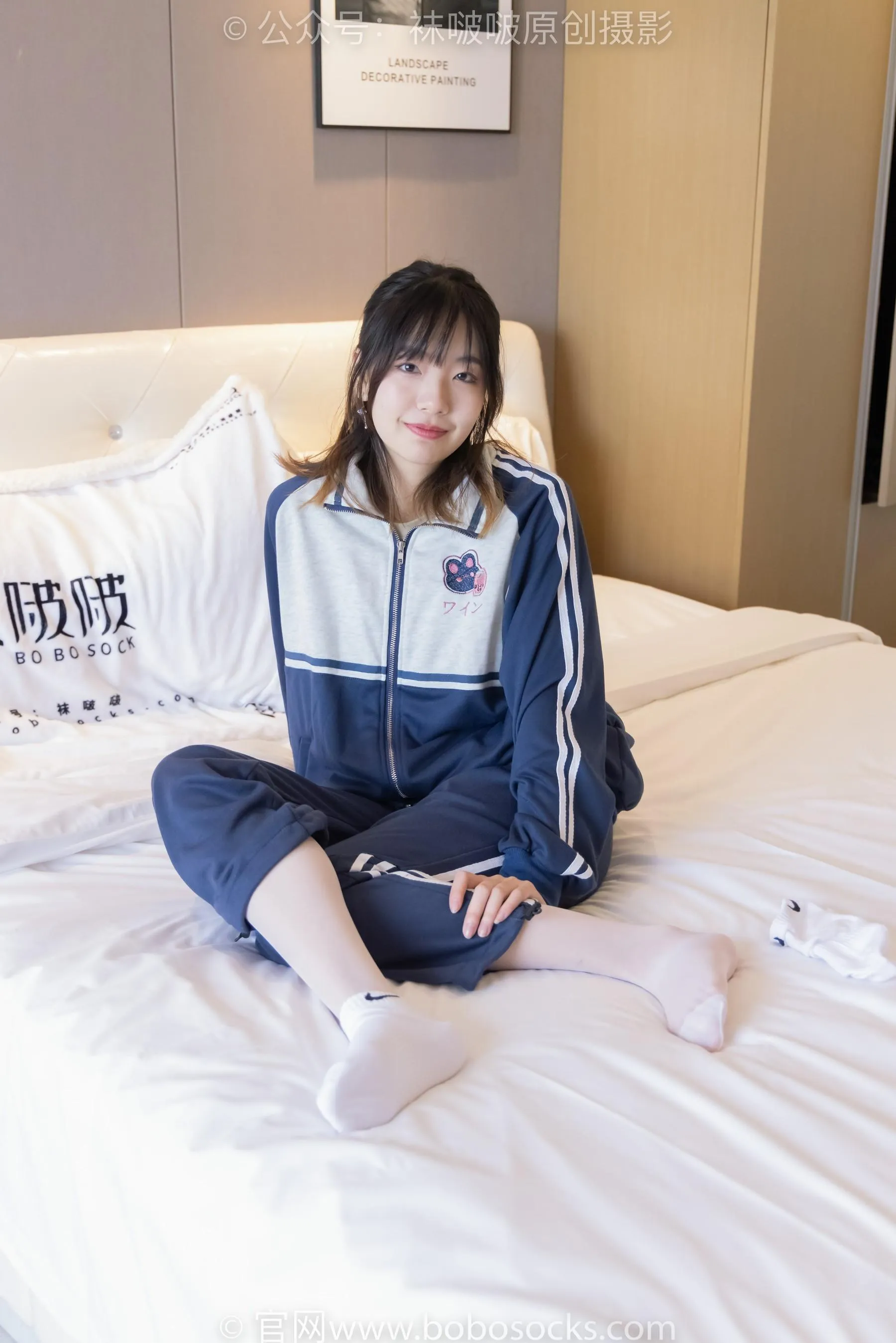 [BoBoSocks袜啵啵]NO.226 小甜豆-运动鞋、白棉袜、白丝 [87P]插图6